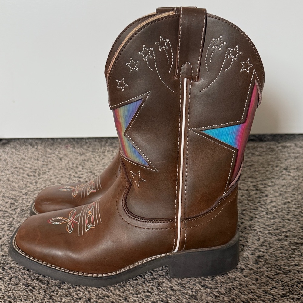 Brown Shyanne Cowboy Boots with Rainbow Star Design